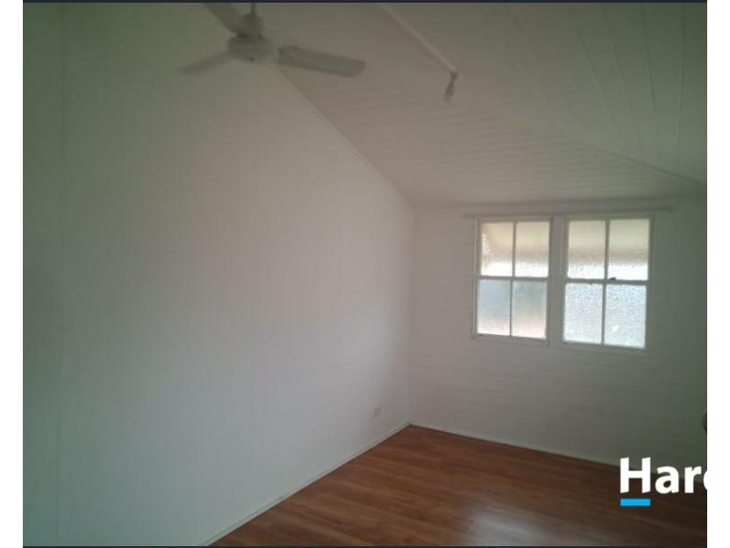 1/37 Macrossan Street, Childers QLD 4660
