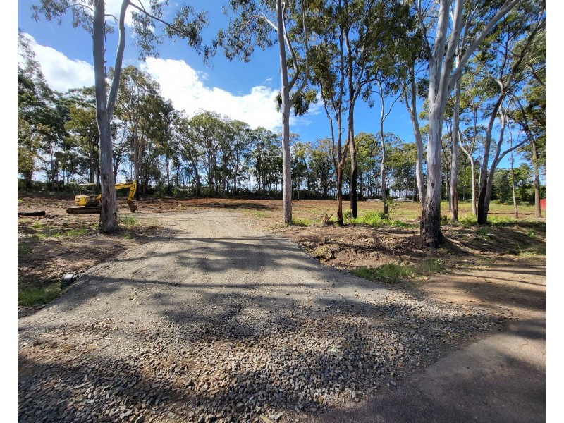 3 Station Road, Horton QLD 4660
