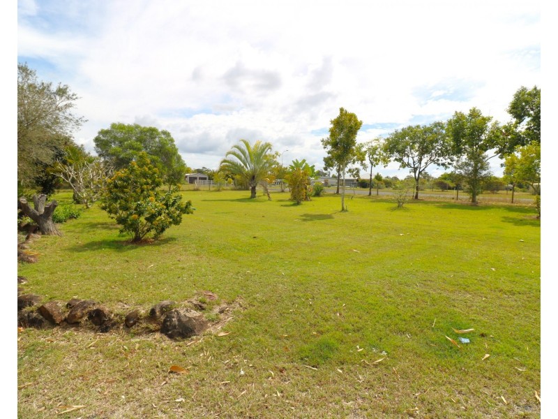 9 Rhythm Rise, Redridge QLD 4660