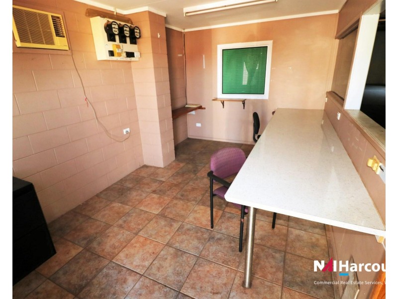19 Macrossan Street, Childers QLD 4660