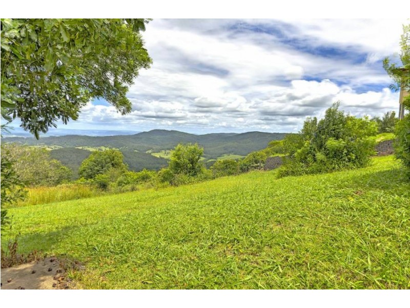 557 Mountain View Road, Maleny QLD 4552