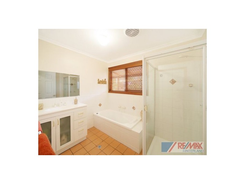 7 Currawong Drive, Maleny QLD 4552