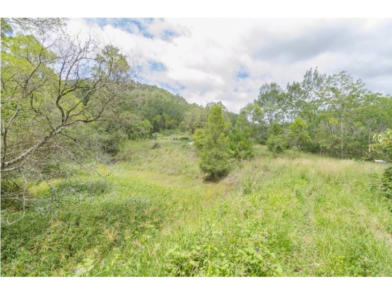 62 Upper Cedar Creek Road, Maleny QLD 4552