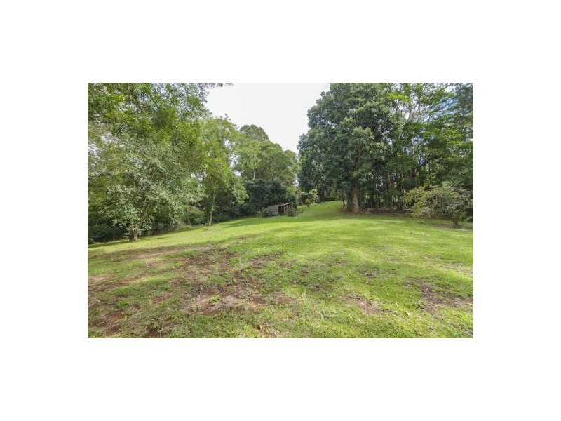 26 Howards Lane, Maleny QLD 4552