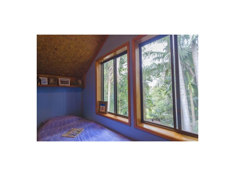 26 Howards Lane, Maleny QLD 4552