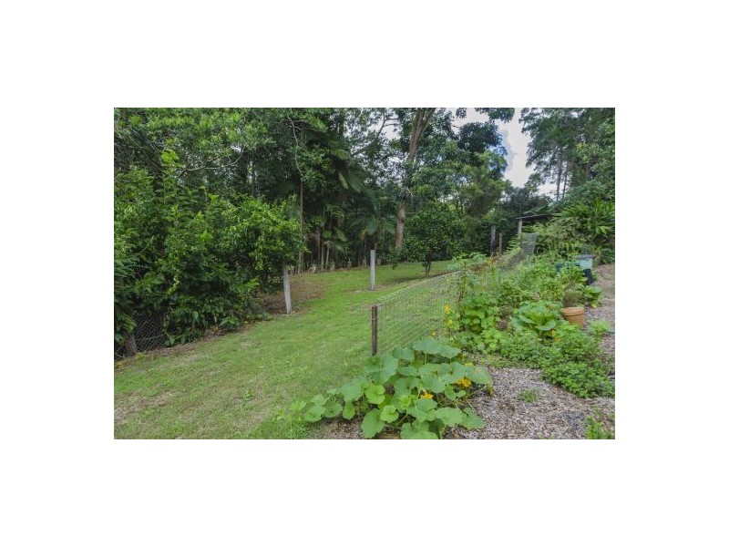 26 Howards Lane, Maleny QLD 4552