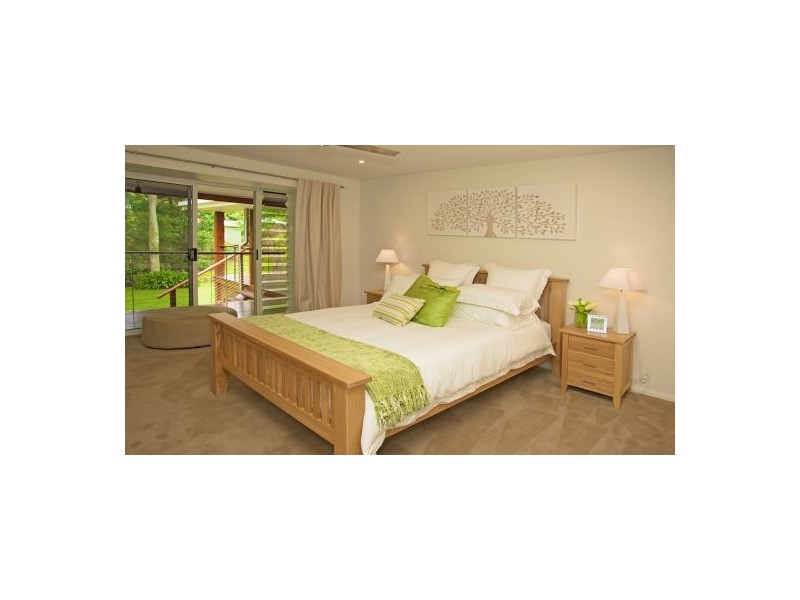 53 Mary Cairncross Avenue, Maleny QLD 4552