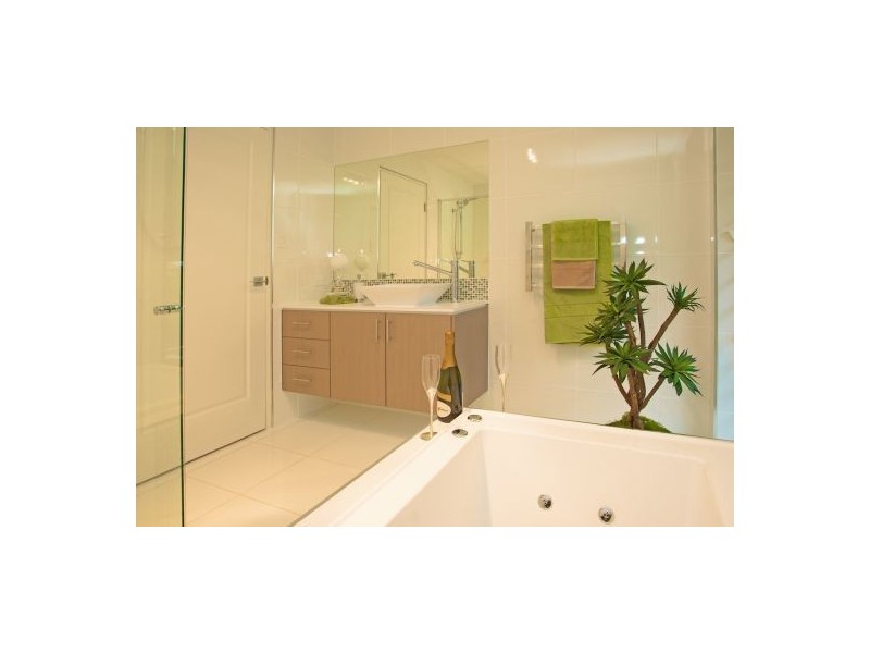 53 Mary Cairncross Avenue, Maleny QLD 4552