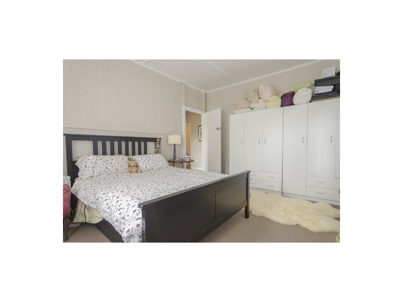 26 Tamarind Street, Maleny QLD 4552