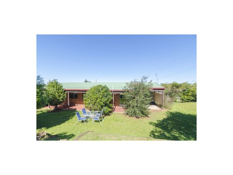 22 Teak Street, Maleny QLD 4552