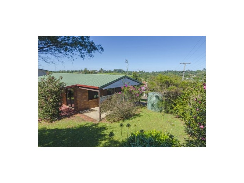 22 Teak Street, Maleny QLD 4552
