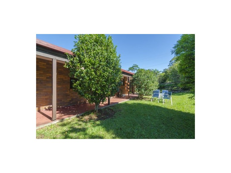 22 Teak Street, Maleny QLD 4552
