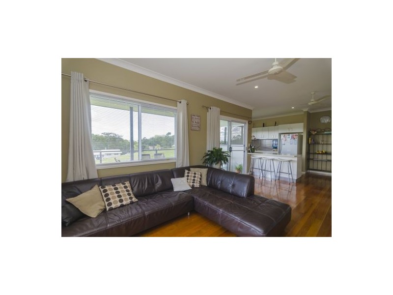10 Carabeen Court, Maleny QLD 4552