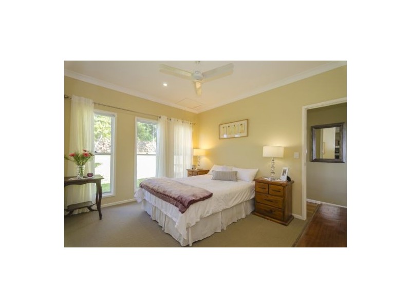 10 Carabeen Court, Maleny QLD 4552