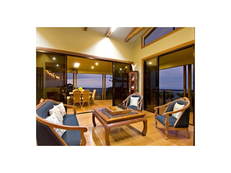 214 Hovard Road, Maleny QLD 4552