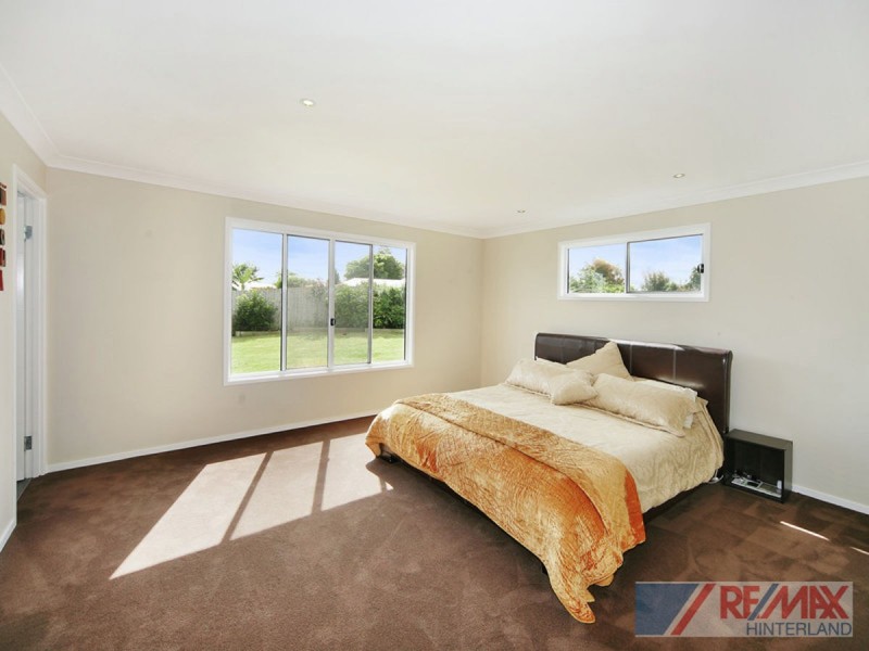 10 Piccabeen Place, Maleny QLD 4552