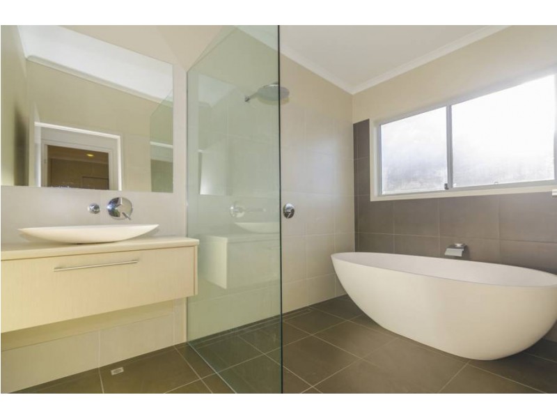 58 Hakea Avenue, Maleny QLD 4552