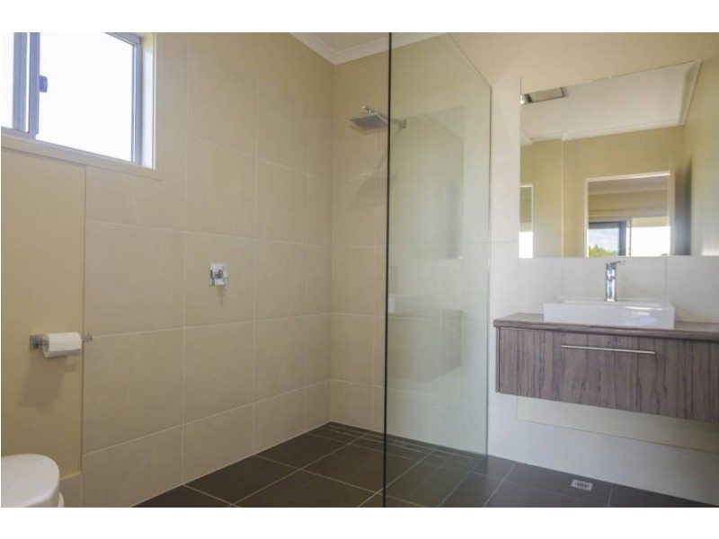 58 Hakea Avenue, Maleny QLD 4552