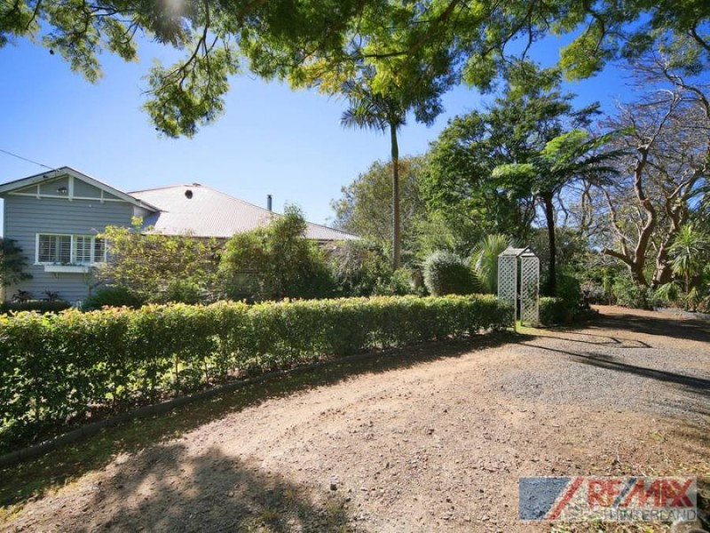 17 Gumland Drive, Maleny QLD 4552