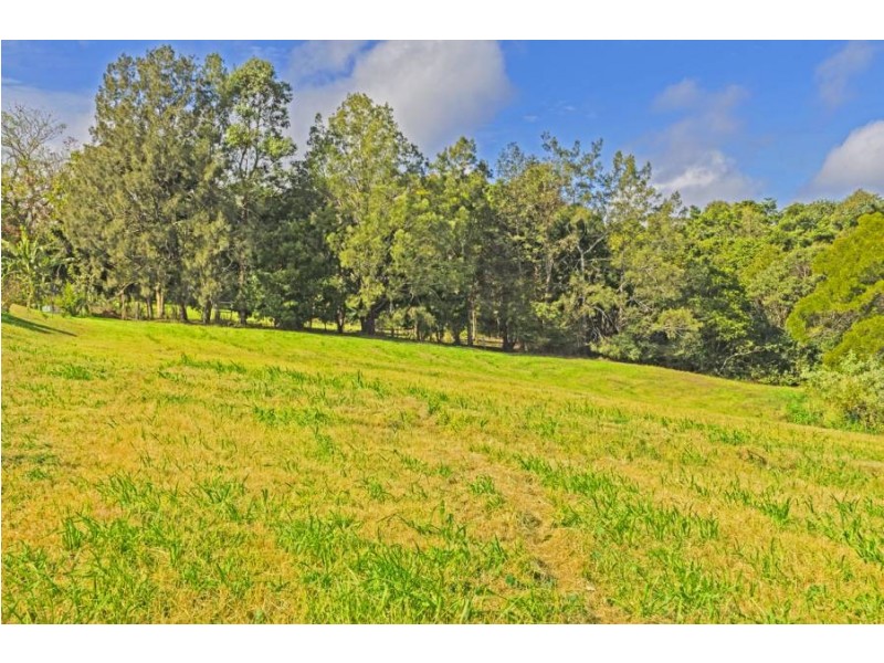 18 Greenfields Court, Maleny QLD 4552