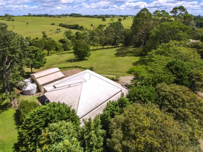 8 Moffitt Court, Maleny QLD 4552