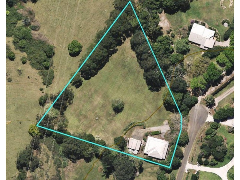 8 Moffitt Court, Maleny QLD 4552