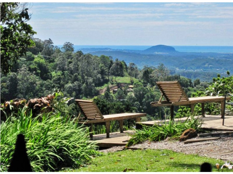 28 Manley Drive, Montville QLD 4560