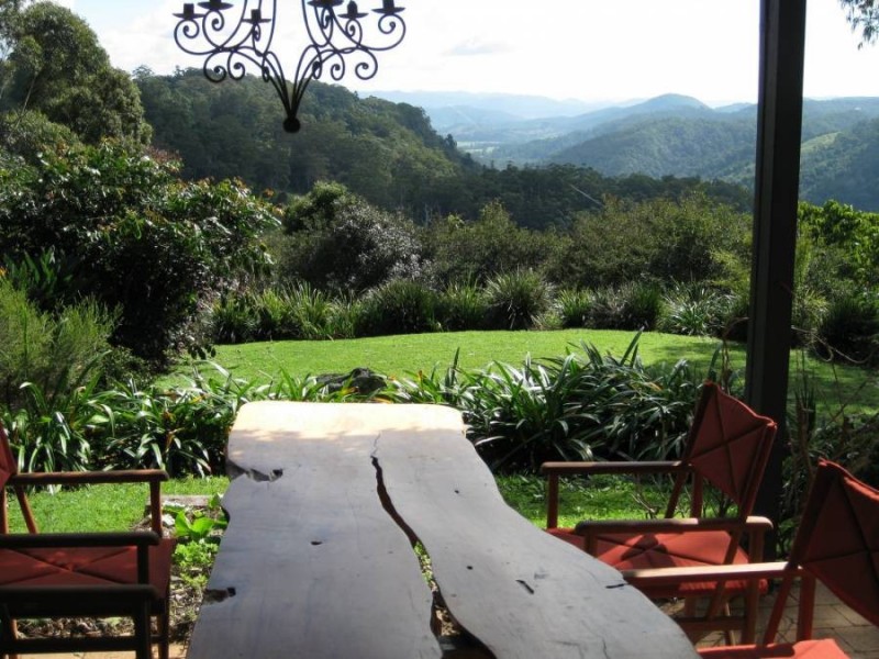 28 Manley Drive, Montville QLD 4560