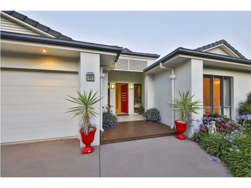 31 Lorikeet Lane, Maleny QLD 4552