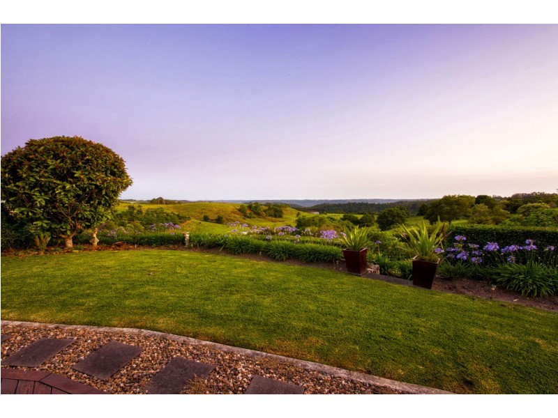 31 Lorikeet Lane, Maleny QLD 4552