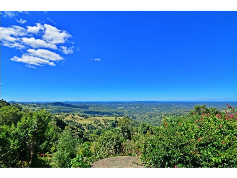 487 Flaxton Drive, Flaxton QLD 4560