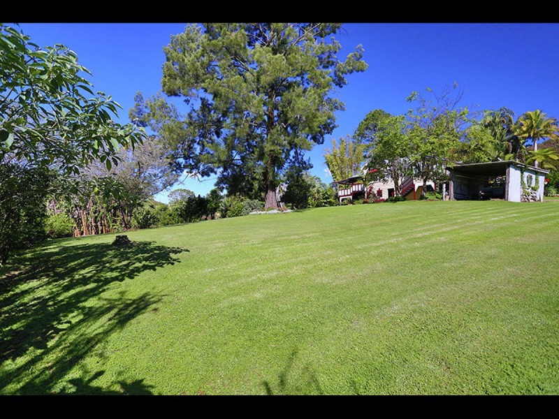 4 Witham Road, Maleny QLD 4552