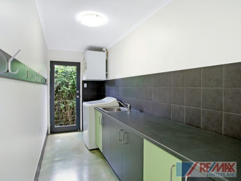 14 Tamarind Street, Maleny QLD 4552