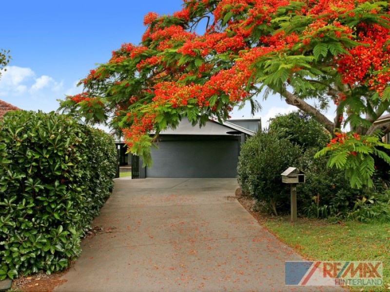 14 Tamarind Street, Maleny QLD 4552