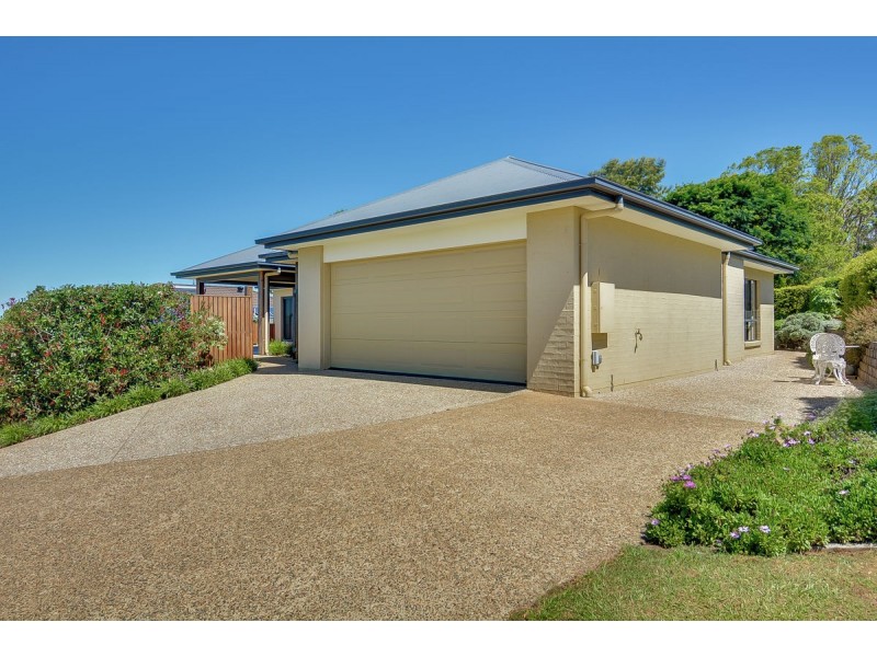 63 Water Gum Cres, Maleny QLD 4552