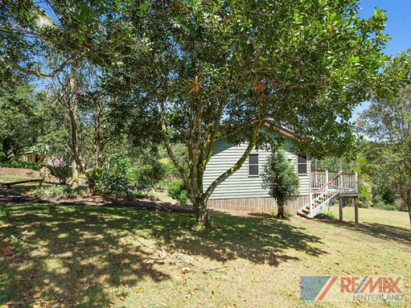 64 Johnson Road, Mapleton QLD 4560