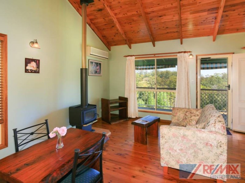 64 Johnson Road, Mapleton QLD 4560