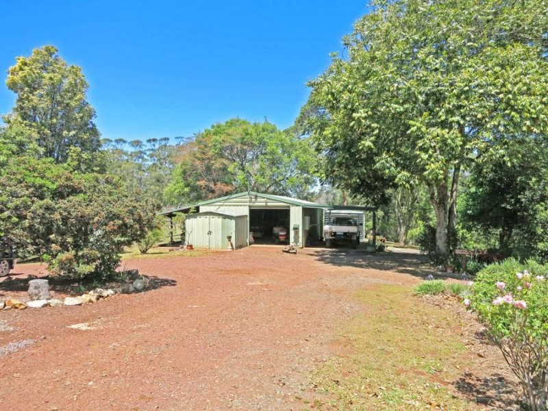 64 Johnson Road, Mapleton QLD 4560