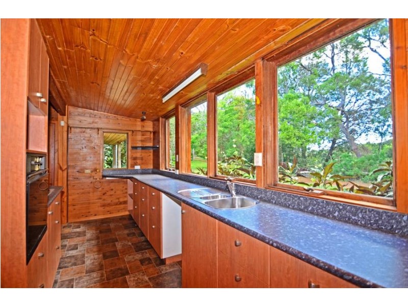 101 Dixon Avenue, Maleny QLD 4552