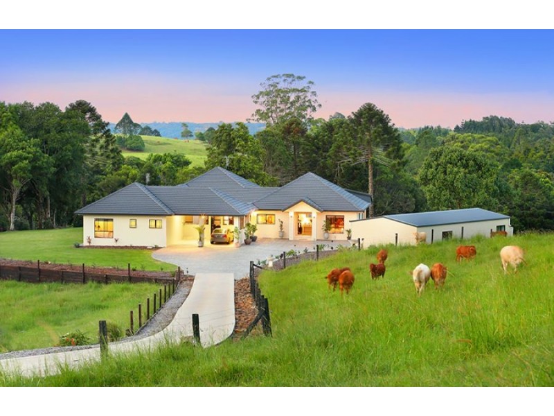 129 Murer Drive, Maleny QLD 4552