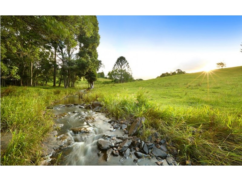 129 Murer Drive, Maleny QLD 4552