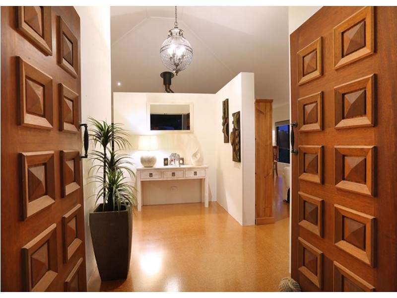 129 Murer Drive, Maleny QLD 4552