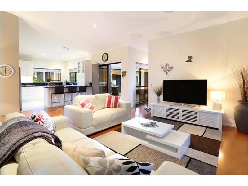 129 Murer Drive, Maleny QLD 4552