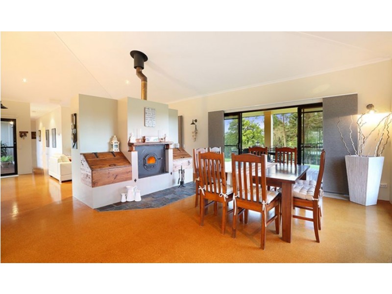 129 Murer Drive, Maleny QLD 4552