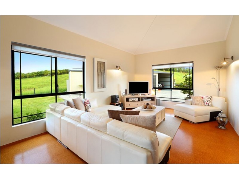 129 Murer Drive, Maleny QLD 4552