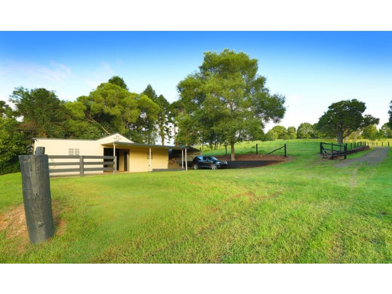 129 Murer Drive, Maleny QLD 4552