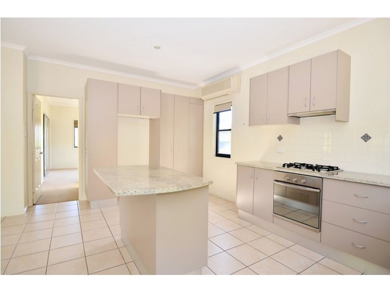 1/42 Hakea Ave, Maleny QLD 4552