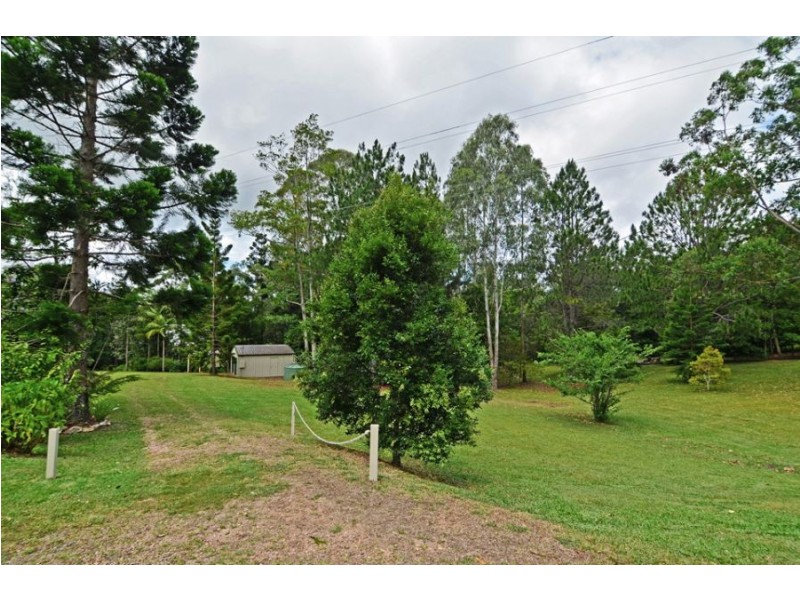 15 Hillfoot Lane, Montville QLD 4560