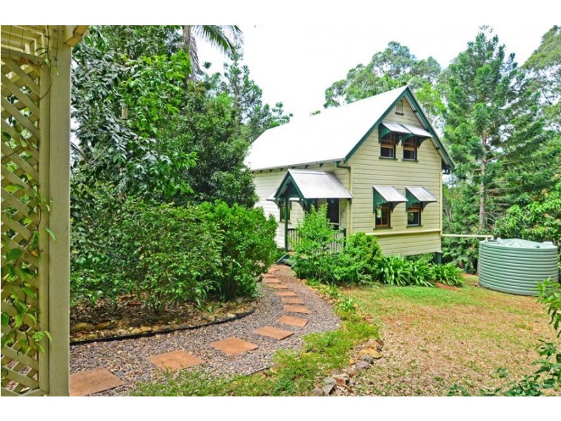 15 Hillfoot Lane, Montville QLD 4560