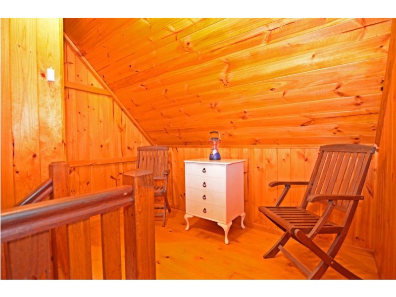 15 Hillfoot Lane, Montville QLD 4560